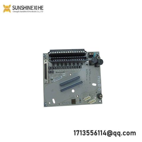 Honeywell CC-TAOX01, 51308351-175 Analog Output Module